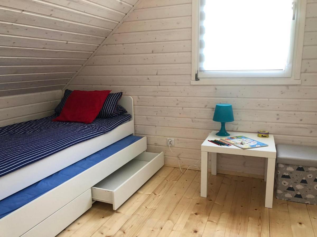 Domki Kapitanskie Z Prywatnym Polem Do Gry W Mini Golf Rewal Eksteriør bilde